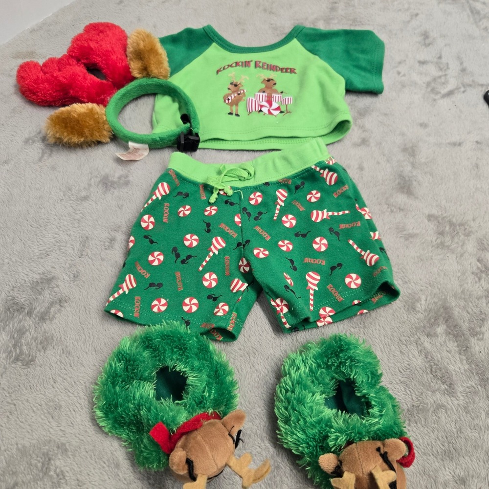 Build-A-Bear Rockin Reindeer Christmas Outfit Shirt Shorts Antlers Slippers Set